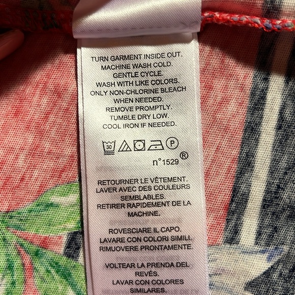 Lauren Ralph Lauren Women’s Red Floral Cotton Basic T-Shirt Crew Neck Sz Large - Picture 8 of 9